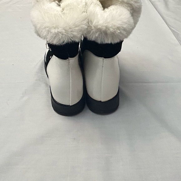 NO NAME BRAND - Picture 4 of 11